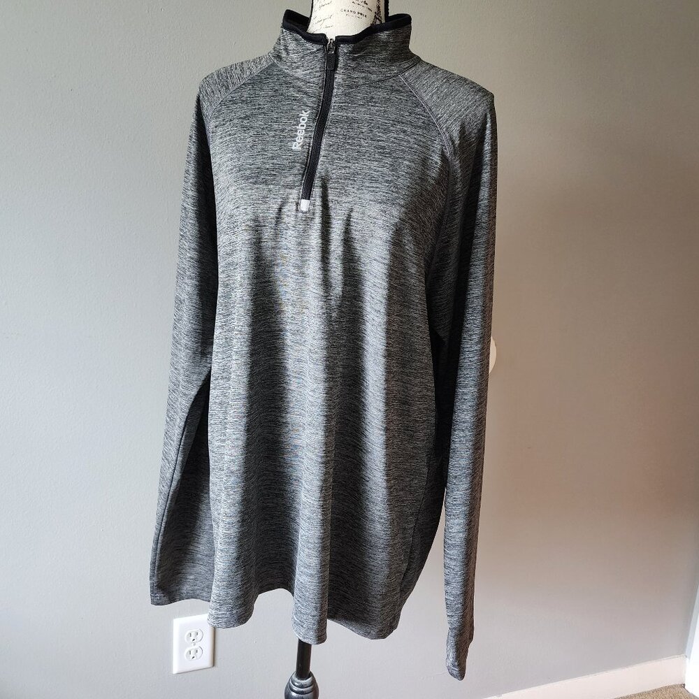 EUC Men's Reebok Long Sleeved Track Jacket